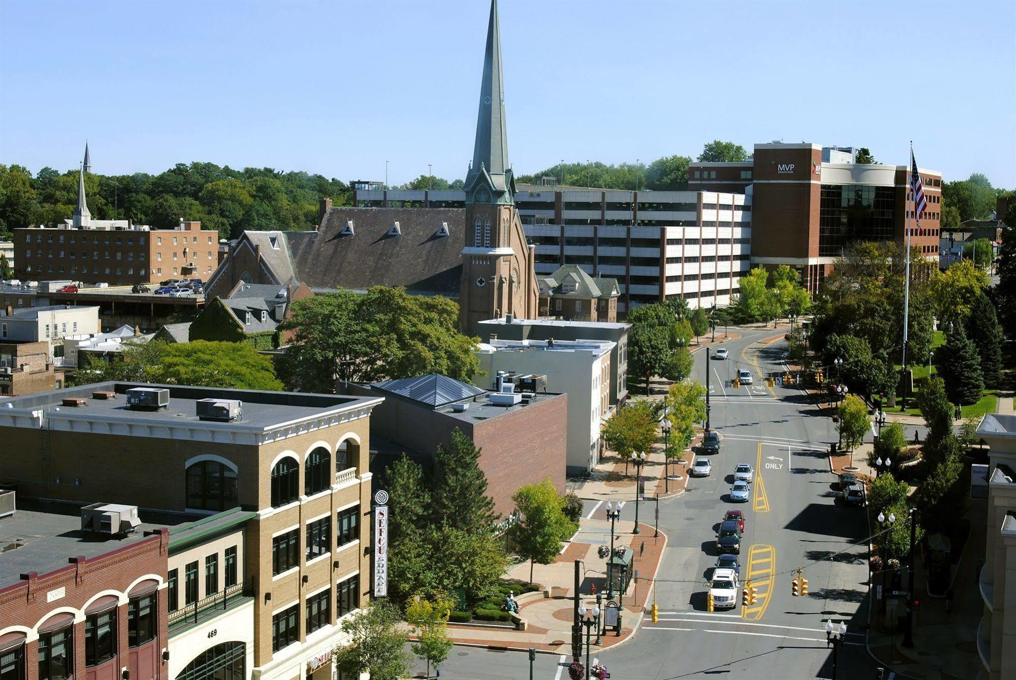 The Parker Inn Schenectady Exteriör bild